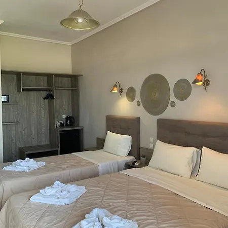 Dionisos Hotel Neoi Poroi
